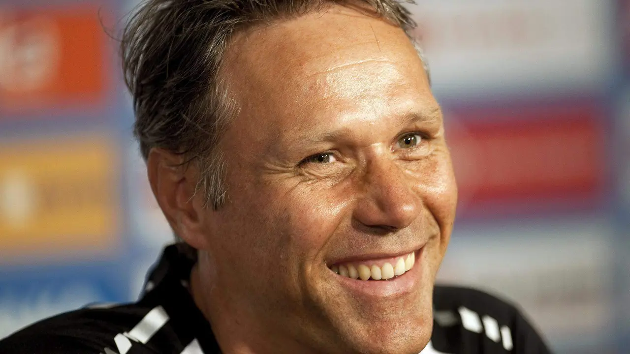 Imagen de archivo del exjugador holand&eacute;s Marco van Basten. EFE/Toussaint Kluiters
